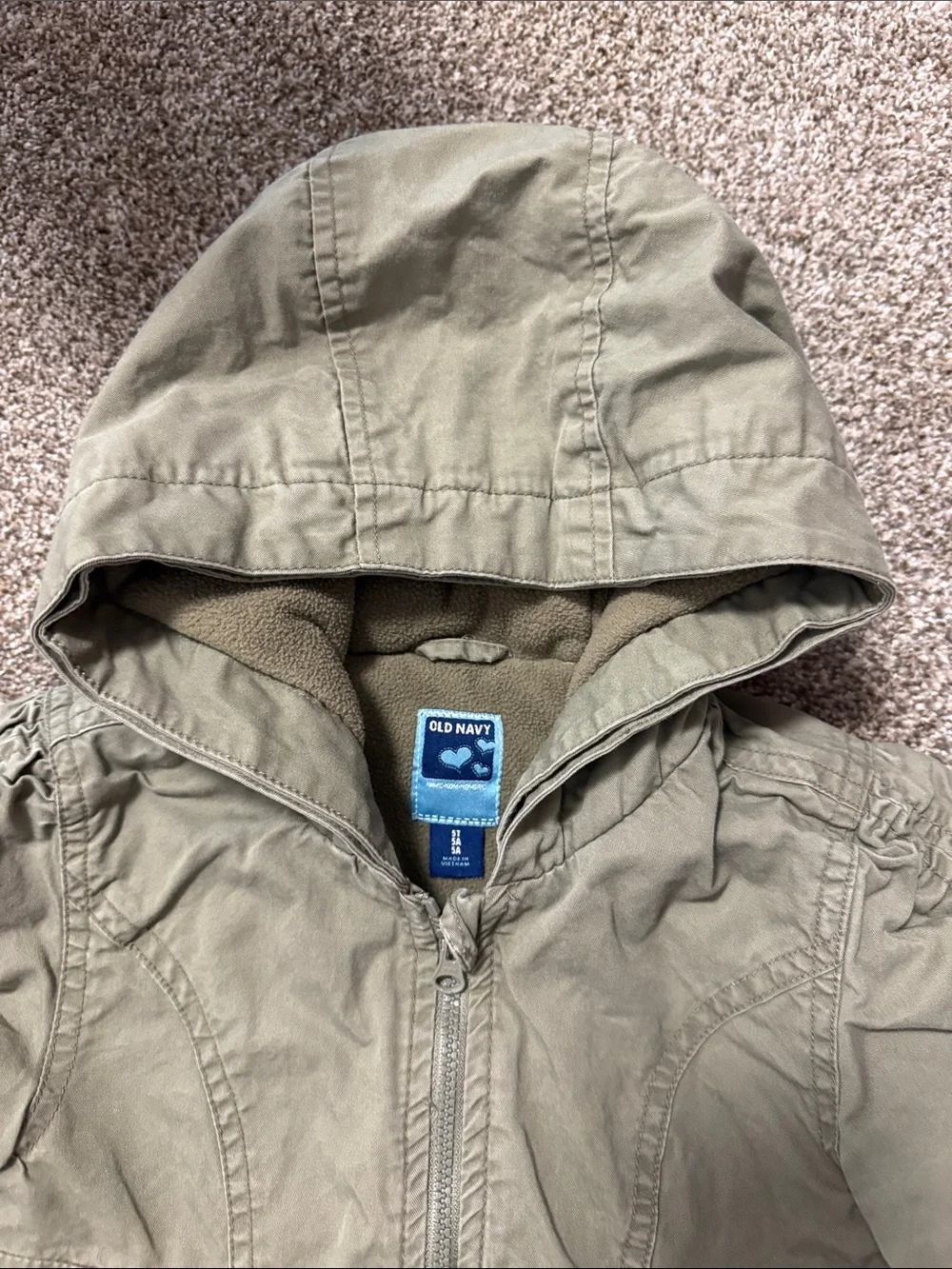 Old Navy Girls' Hooded Puffer Jacket in Olive Green